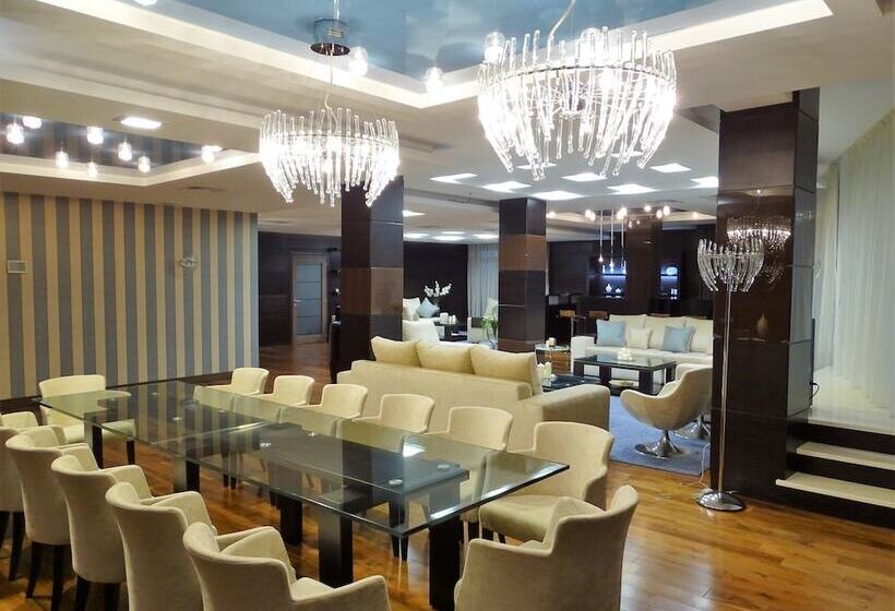 Ramada Hotel & Suites By Wyndham Alabuga