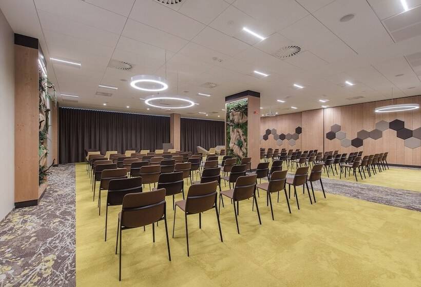 هتل Rikli Balance