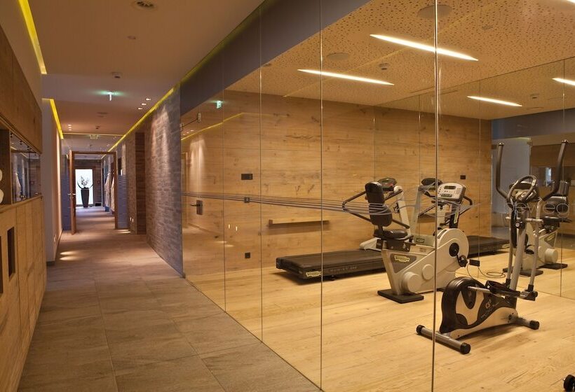 Отель Seespitz Seefeld Superior