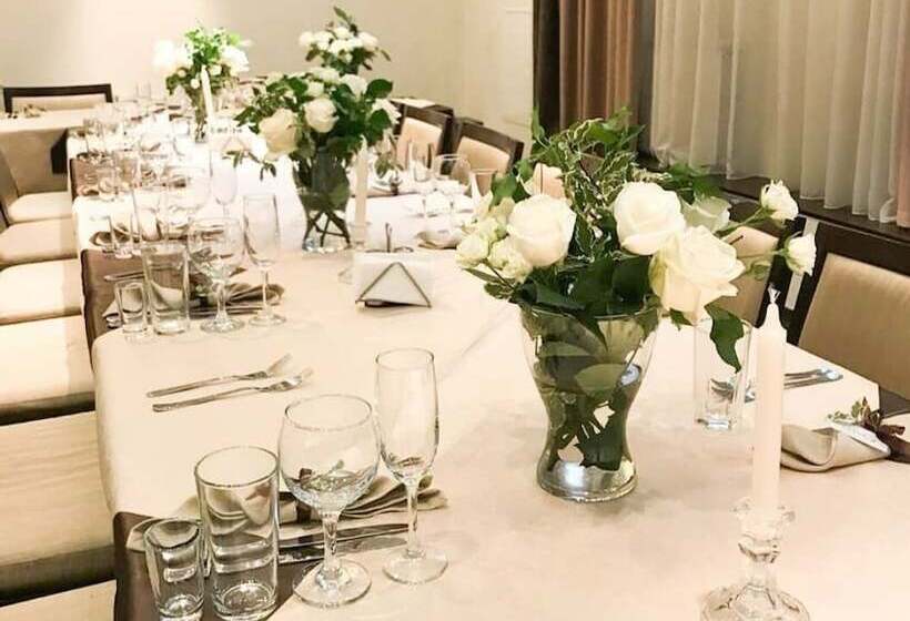 Business Hotel Senator