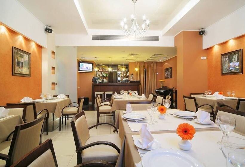 Business Hotel Senator