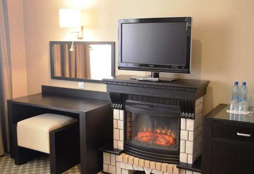 Business Hotel Senator