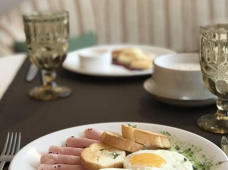 هتل Sosnovy Bor Park