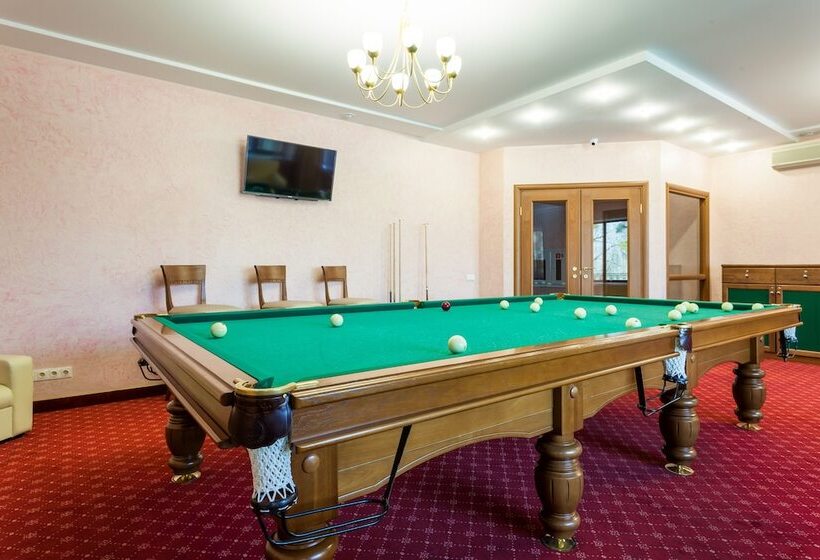 هتل Sosnovy Bor Park