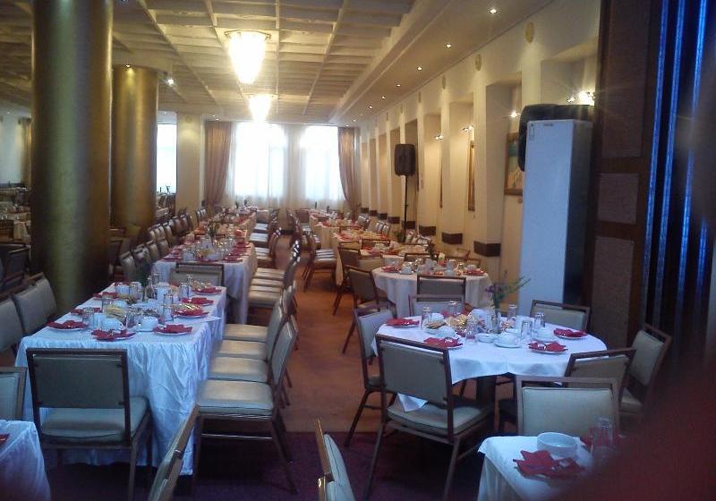 בית מלון כפרי Sparta Inn