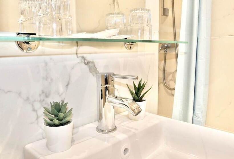 فندق Le Nice Etoile