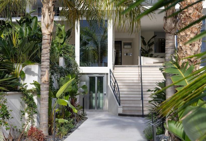 בית מלון כפרי Staybridge Suites   Cannes Centre, An Ihg