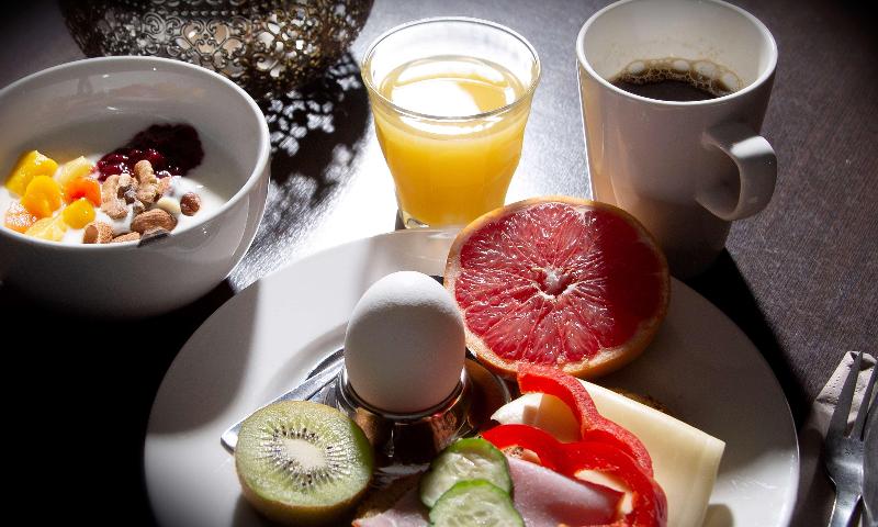 Sure Hotel By Best Western Algen