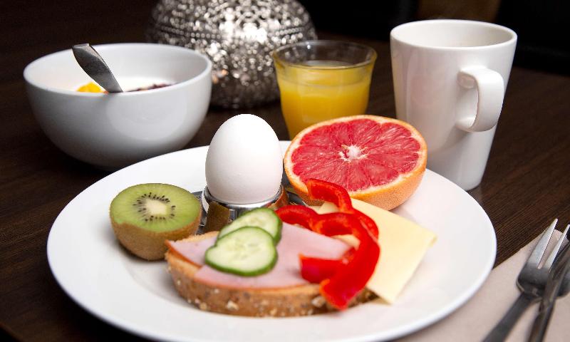 Sure Hotel By Best Western Algen