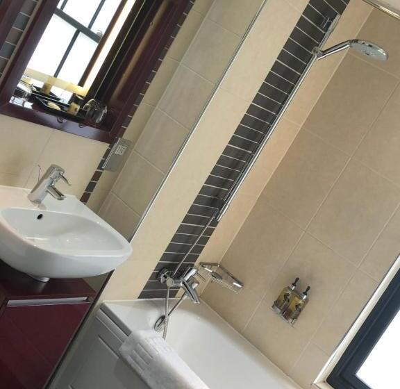 فندق The Bluebell