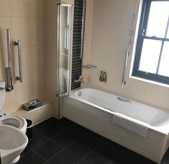 فندق The Bluebell