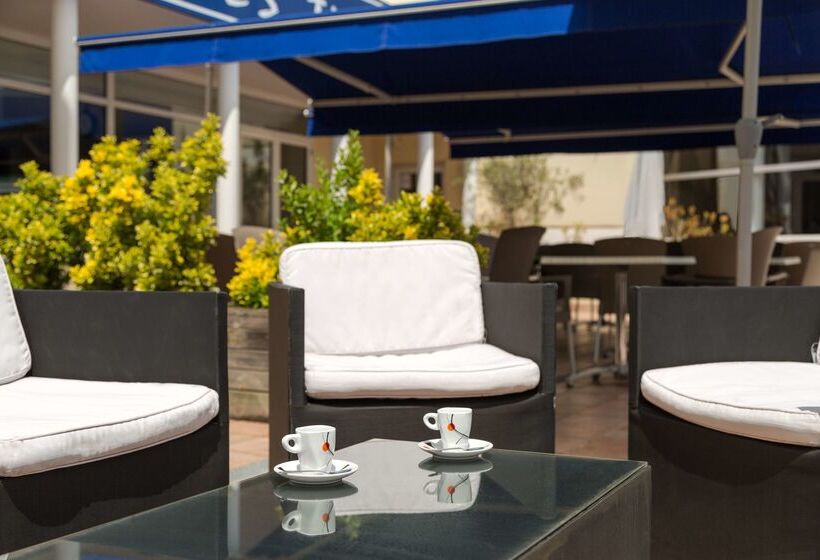 ホテル The Originals City, Hôtel Hélios, Roanne Nord