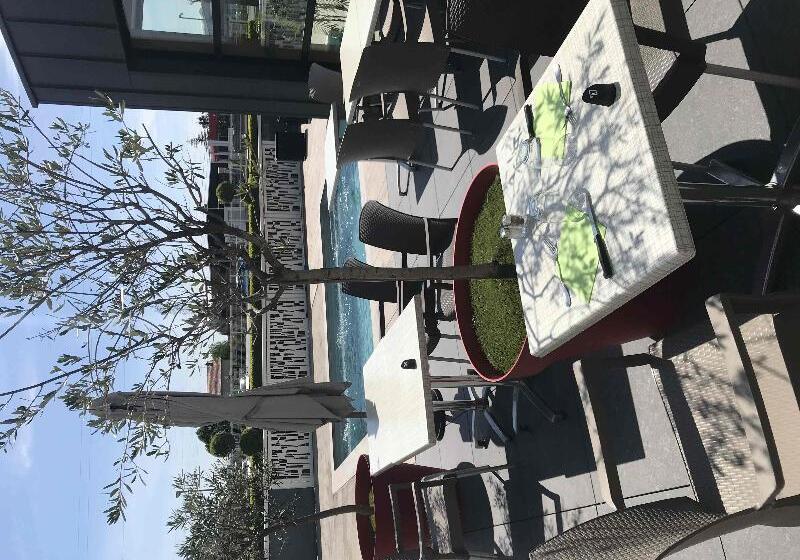 ホテル The Originals City, Hôtel Hélios, Roanne Nord