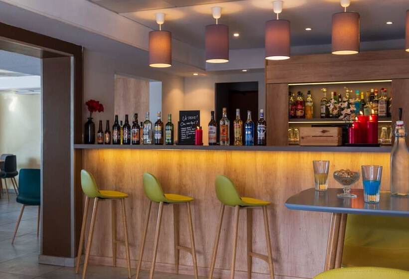 فندق The Originals City, Hôtel Marseille Aéroport