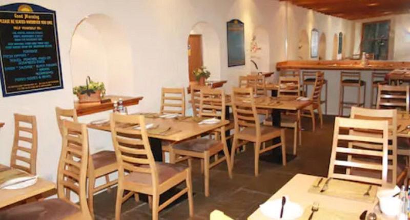 בית מלון כפרי Sandyford