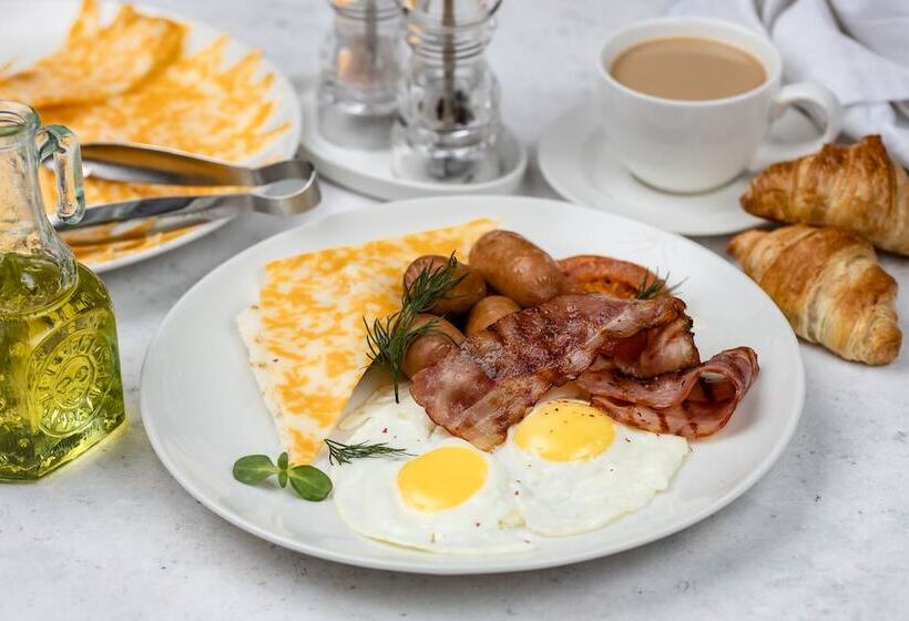 Tsentralny By Usta Hotels