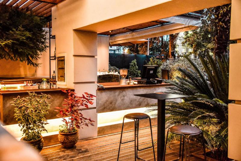 בית מלון כפרי Vh Broadway Tirana