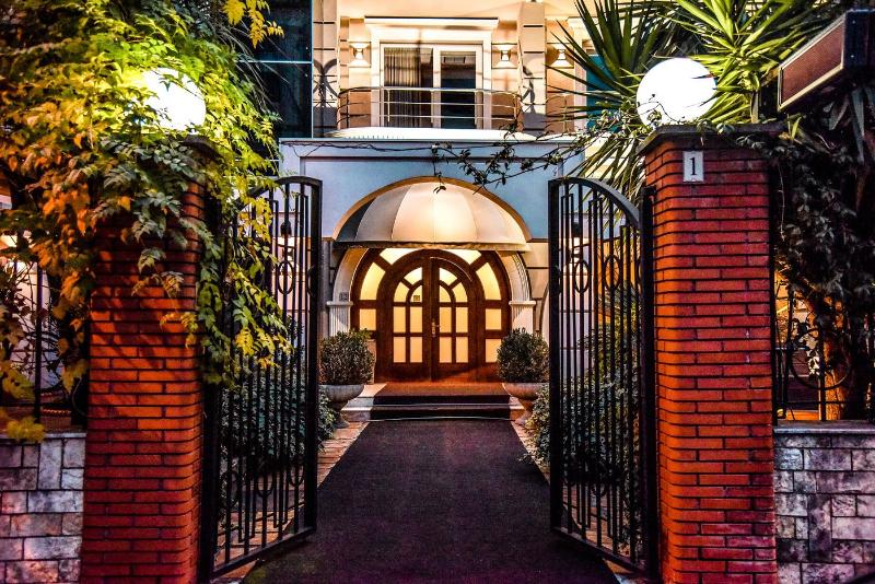 فندق Vh Broadway Tirana