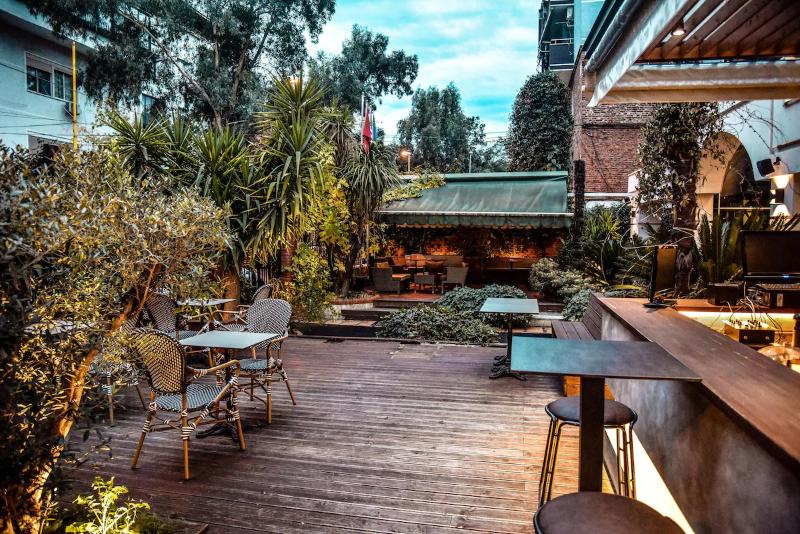 בית מלון כפרי Vh Broadway Tirana