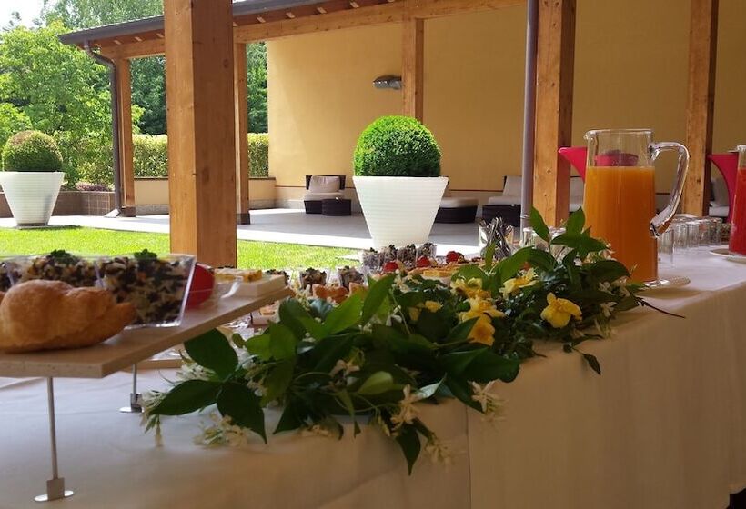 酒店 Virginia Palace