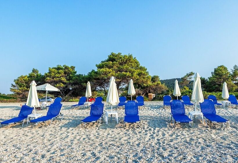 فندق Xenios Port Marina