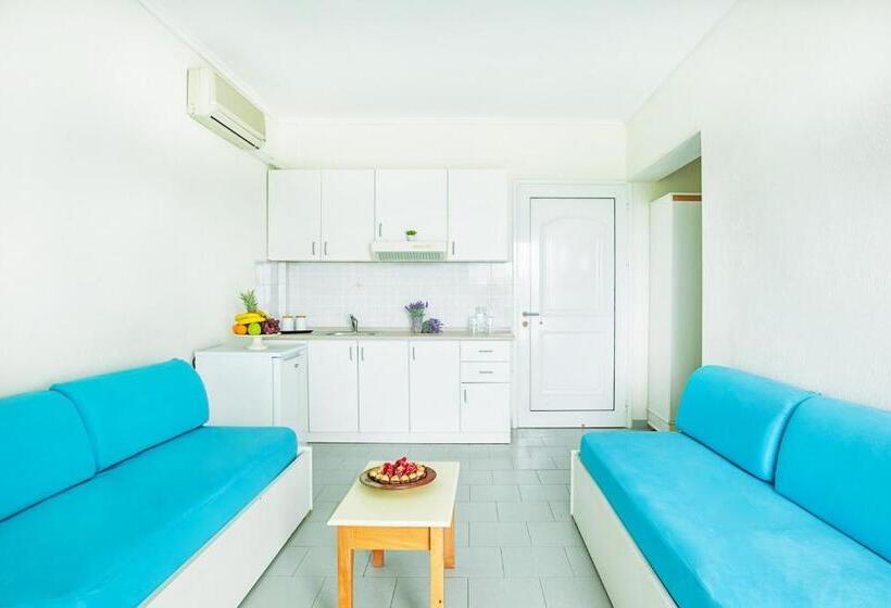 فندق Xenios Port Marina