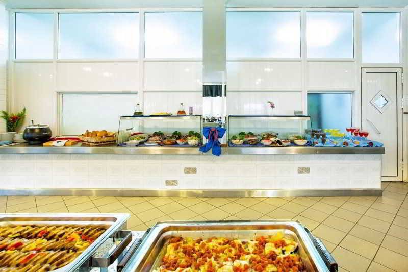 فندق Xenios Port Marina