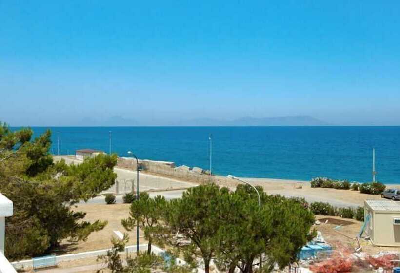 酒店 Yachting Club Mare