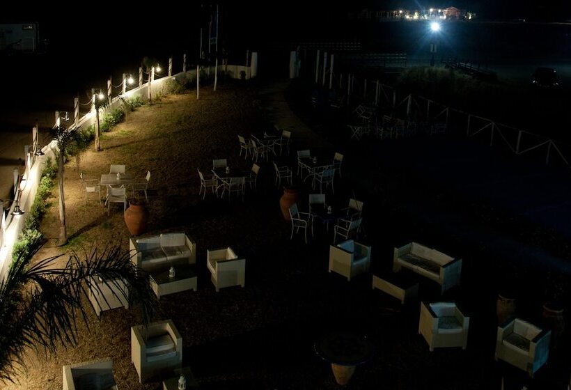 酒店 Yachting Club Mare