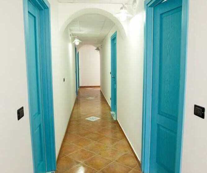 酒店 Yachting Club Mare