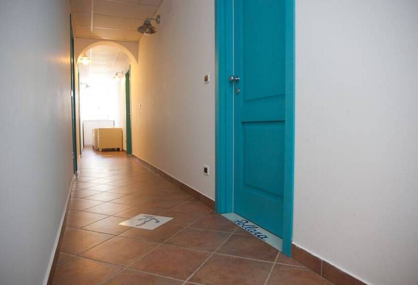 酒店 Yachting Club Mare