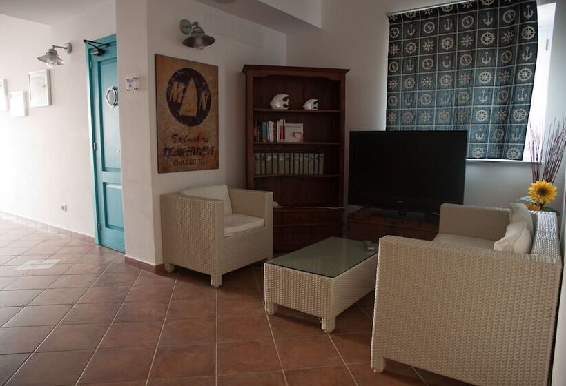 酒店 Yachting Club Mare