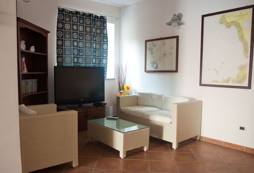 酒店 Yachting Club Mare