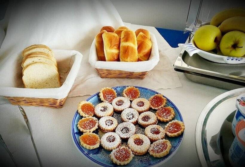 酒店 Yachting Club Mare