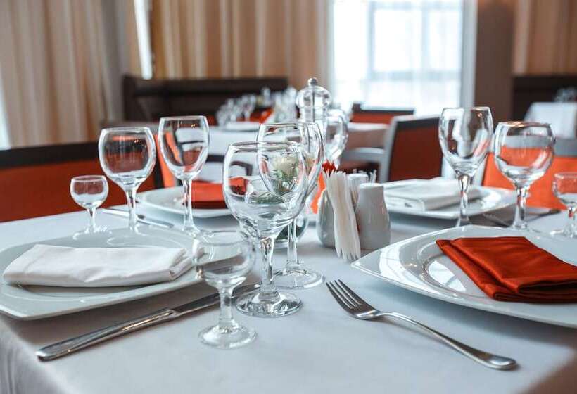 هتل Zolotoy Zaton