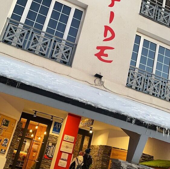 Inside Plaza Sierra Nevada