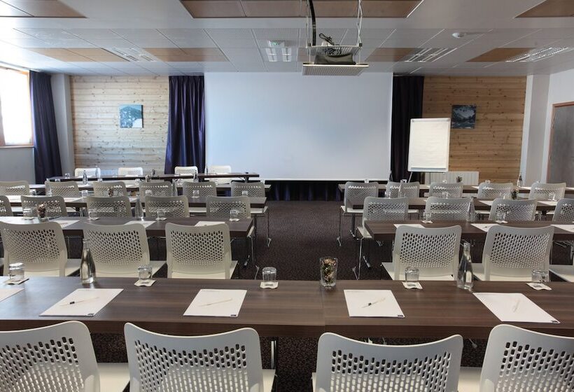 Курорт Résidence Le Chalet Du Mont Vallon