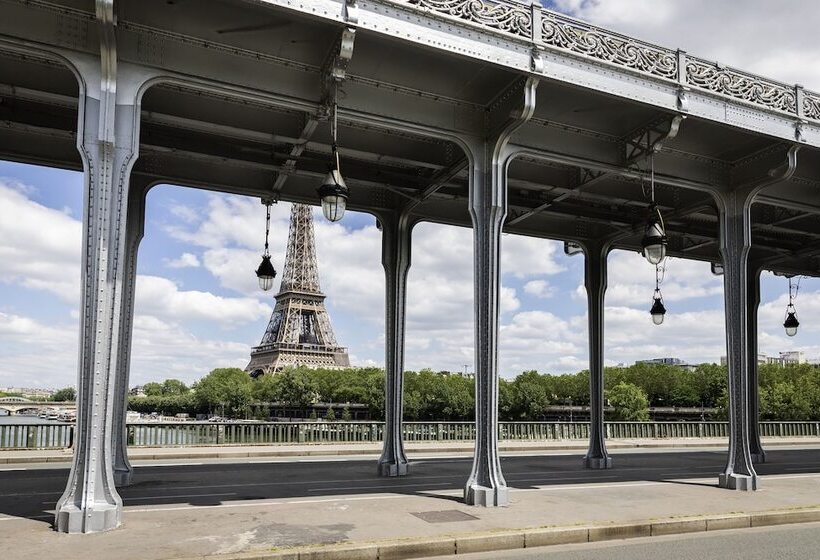 Novotel Suites Paris Issy Les Moulineaux