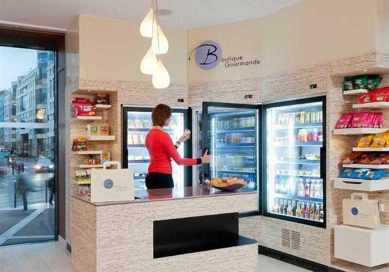 Novotel Suites Paris Issy Les Moulineaux