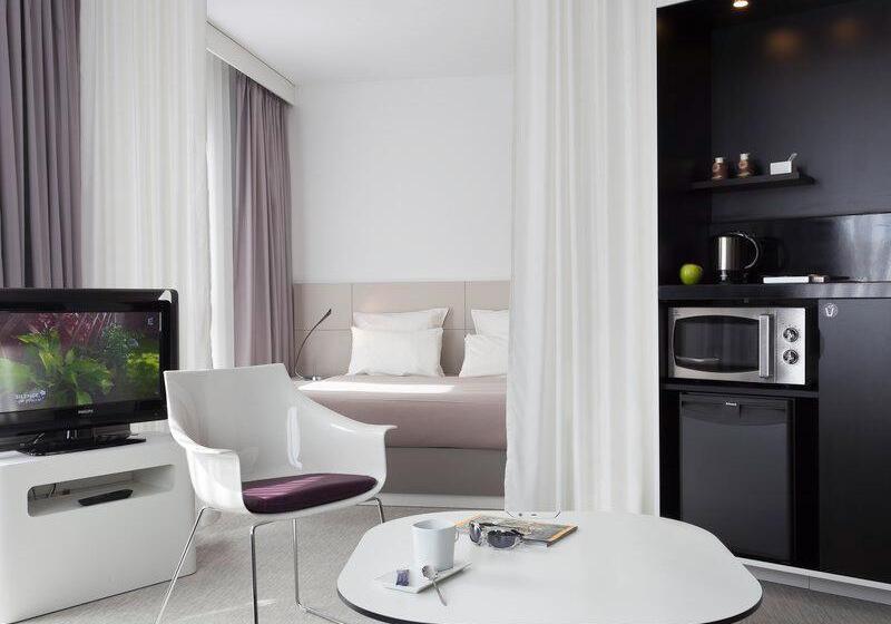 Novotel Suites Paris Issy Les Moulineaux