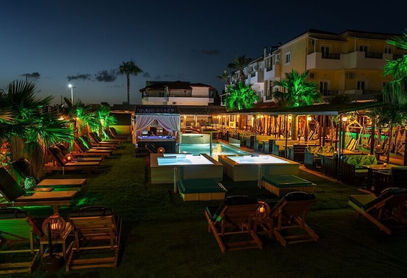 Philoxenia Hotel & Spa