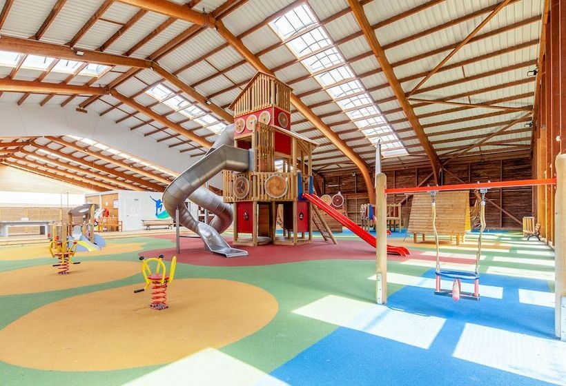 אתר נופש Village Pierre & Vacances Normandy Garden