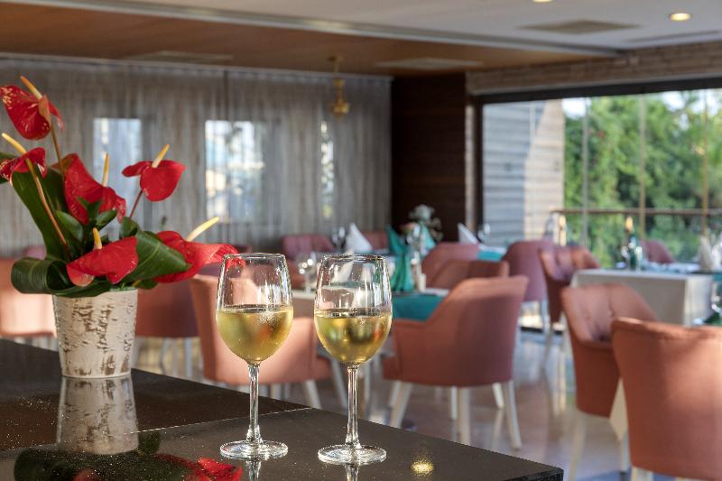 Sherwood Dreams Resort