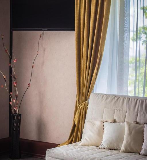 هتل Skazka Complex