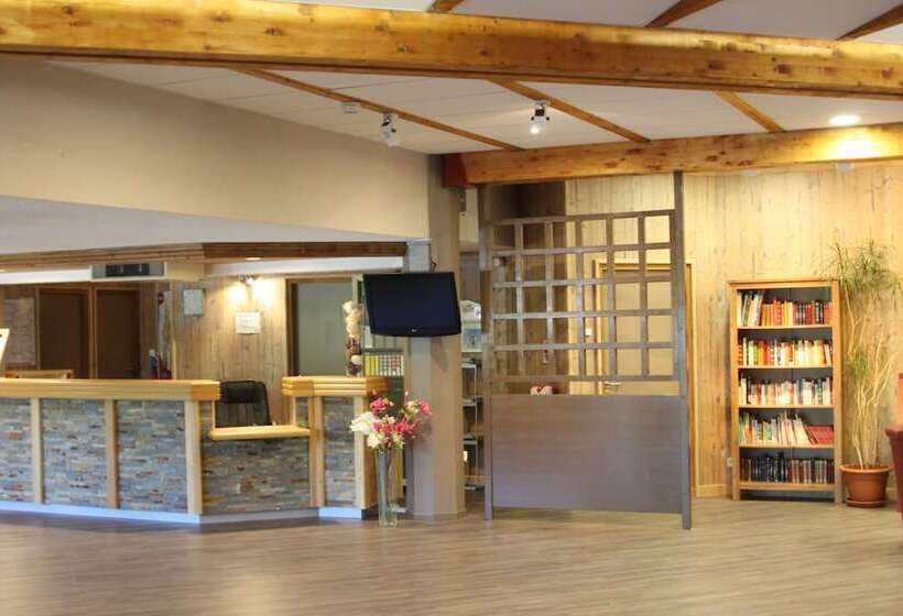 Village Vacances Le Tarbesou   Appartments