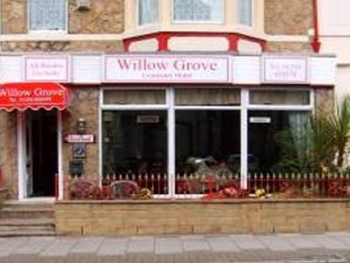 Willow Grove Hotel