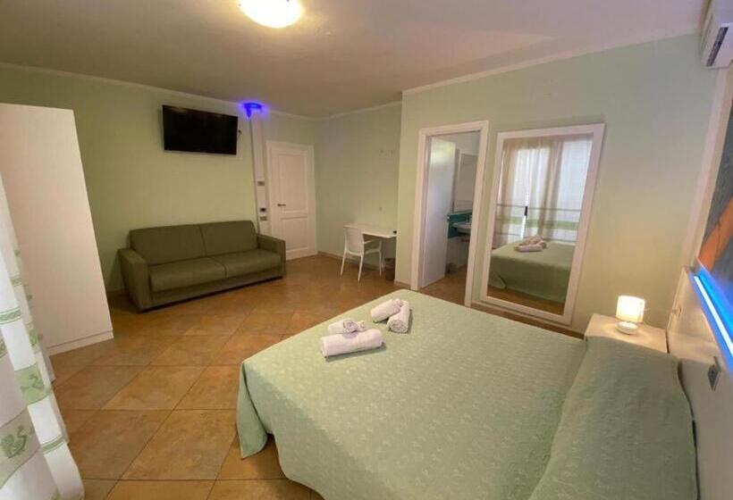 103 Boutique Hotel Stintino