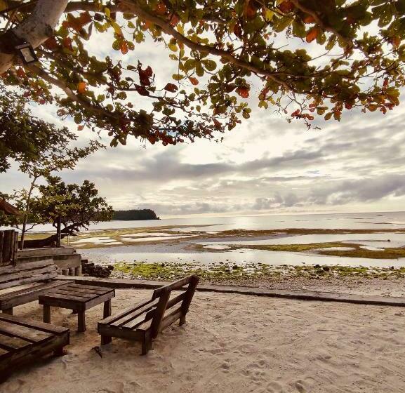 هاستل Sabas Beach And Campsite