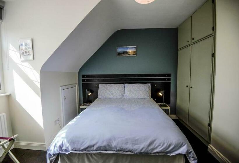 민박 Bluetit Lodge