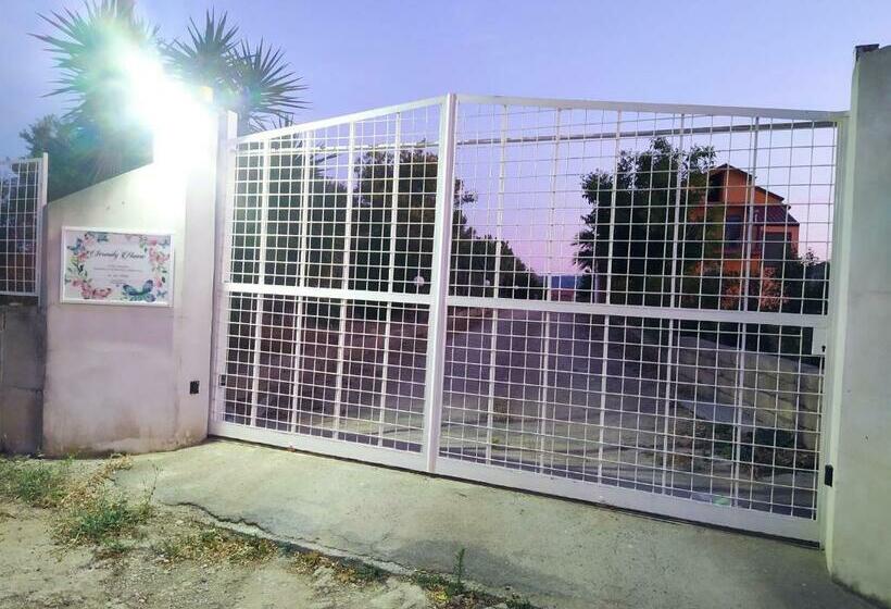 צימר Butterfly Room